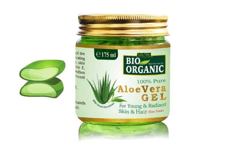 Aloe vera gel for dark circles