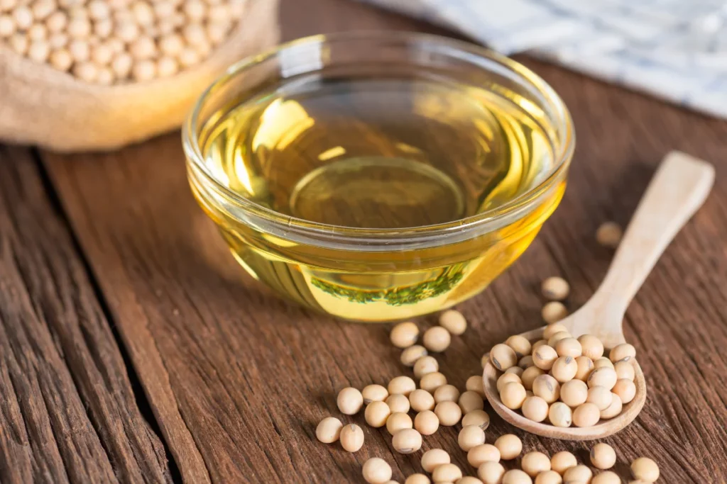 Is soybean oil good for hair?