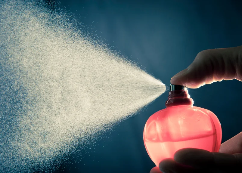 Spray of perfume